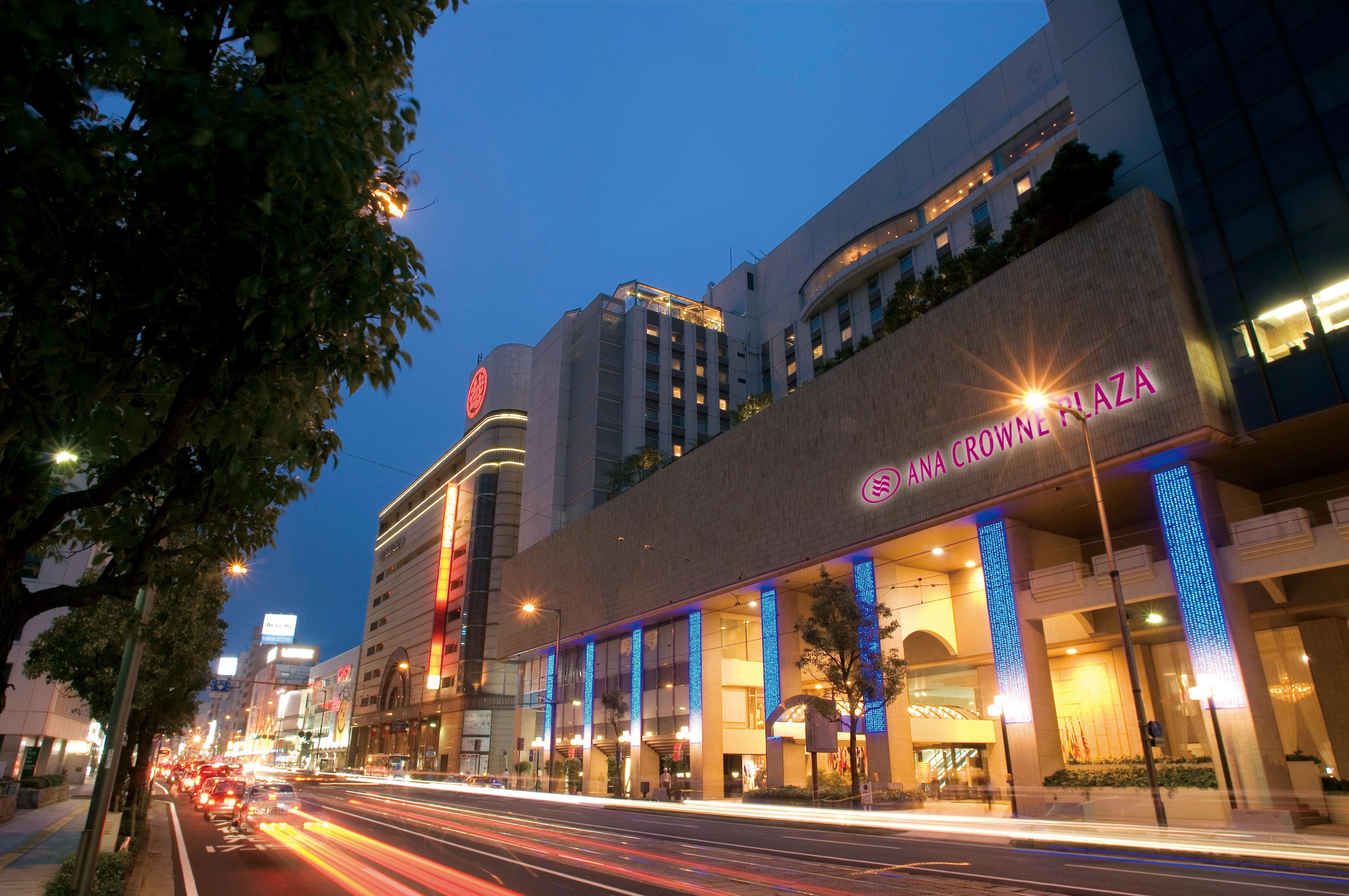 Готель Ana Crowne Plaza Matsuyama By Ihg Екстер'єр фото