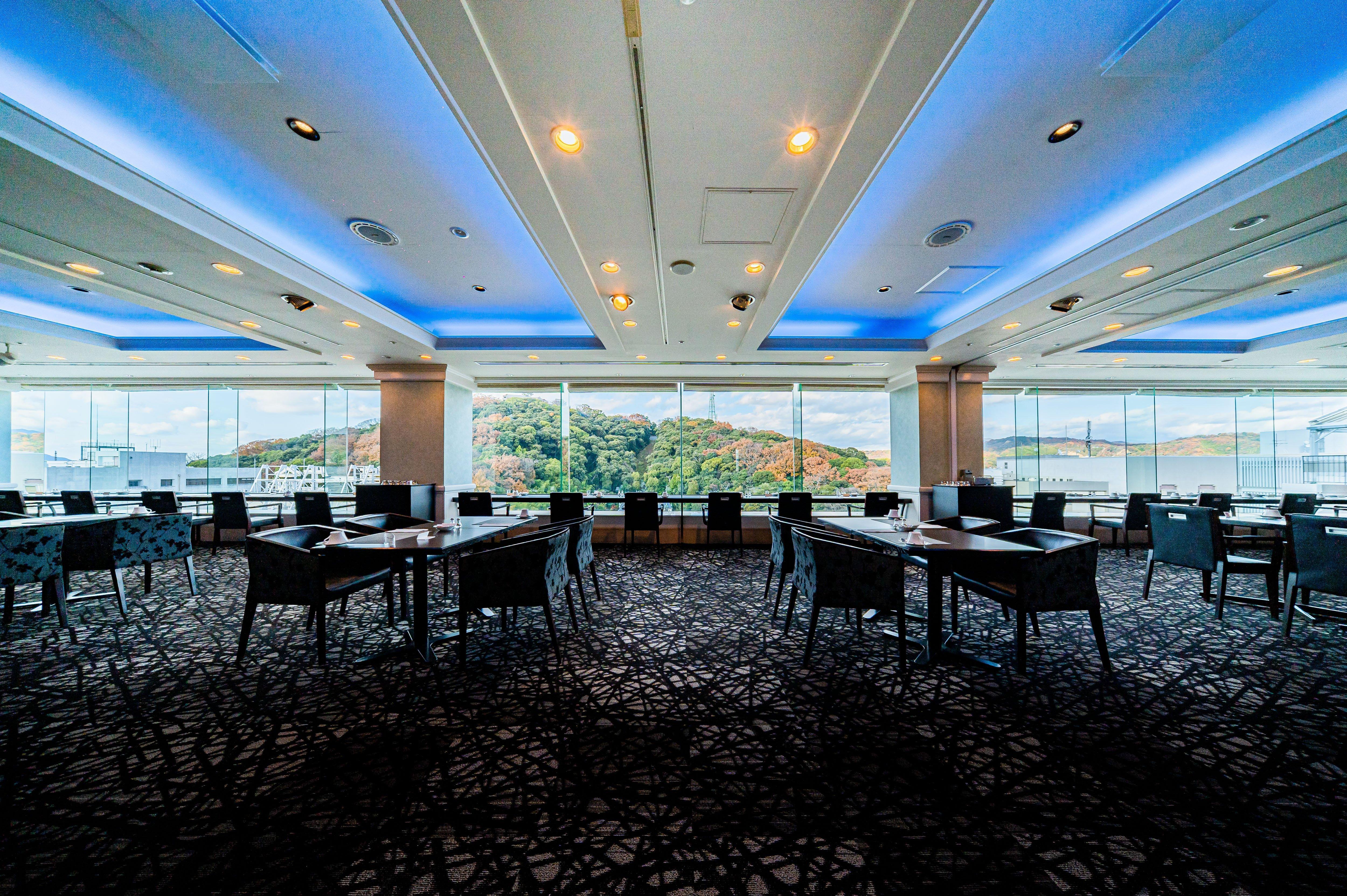 Готель Ana Crowne Plaza Matsuyama By Ihg Екстер'єр фото