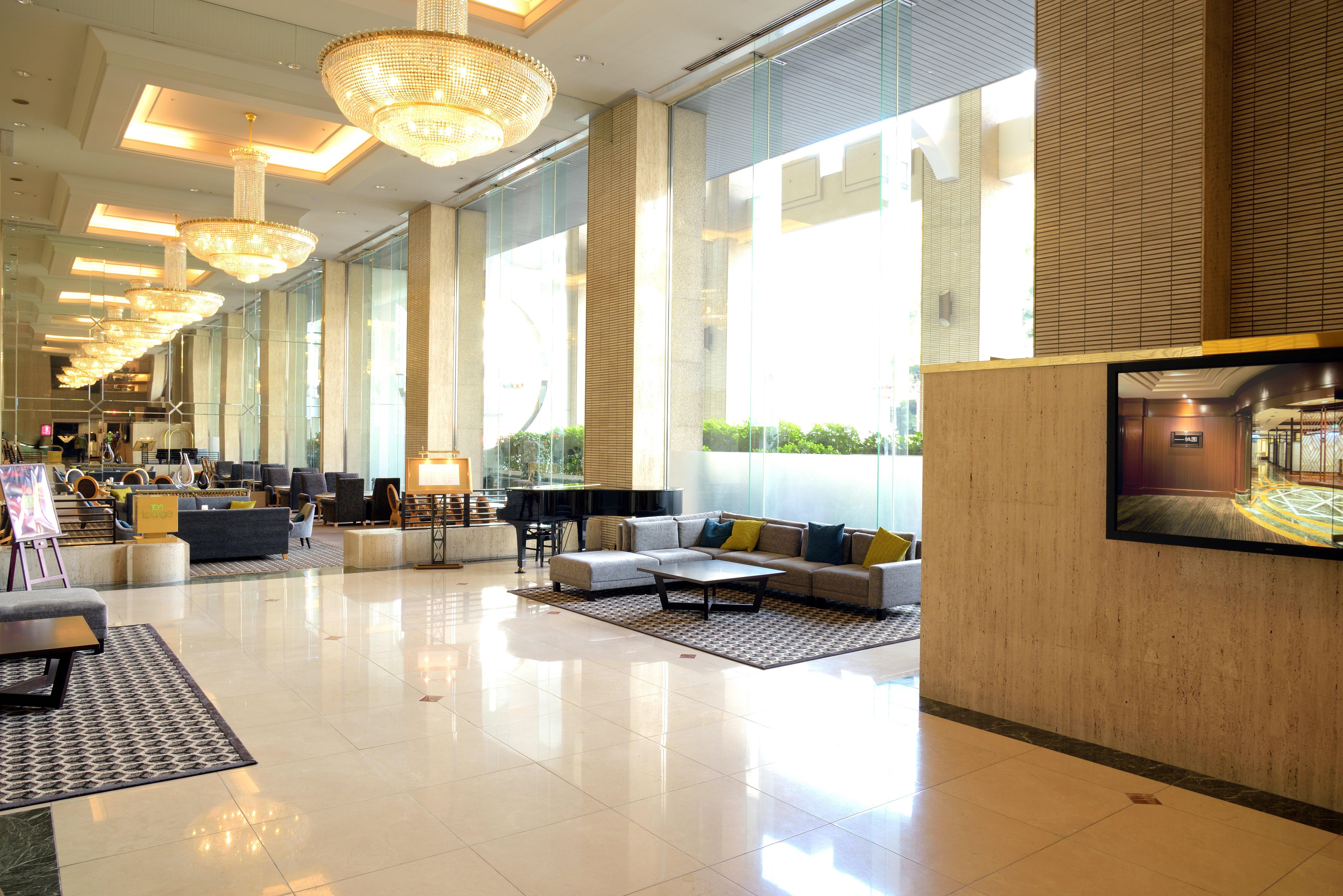Готель Ana Crowne Plaza Matsuyama By Ihg Екстер'єр фото