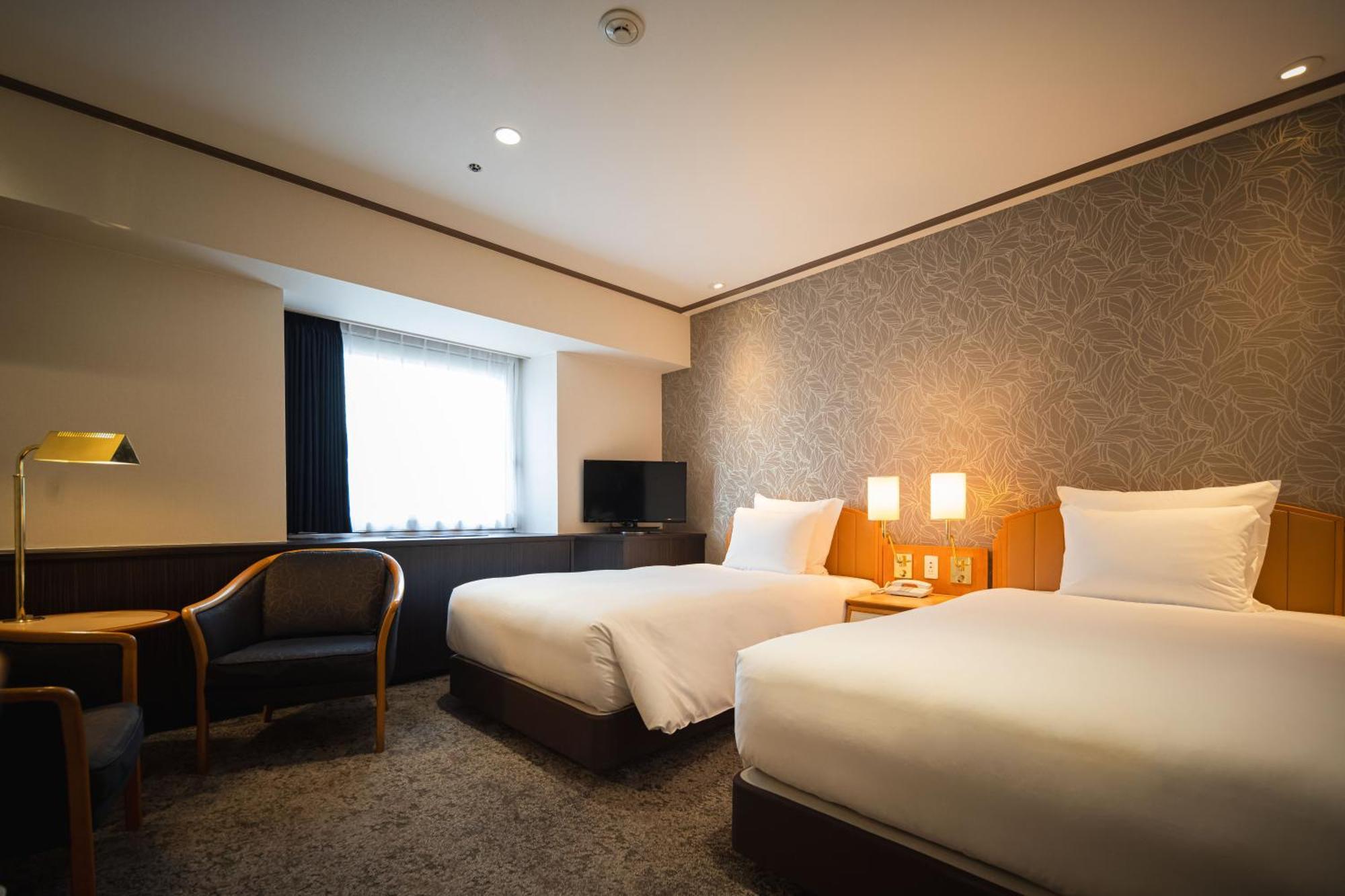Готель Ana Crowne Plaza Matsuyama By Ihg Екстер'єр фото