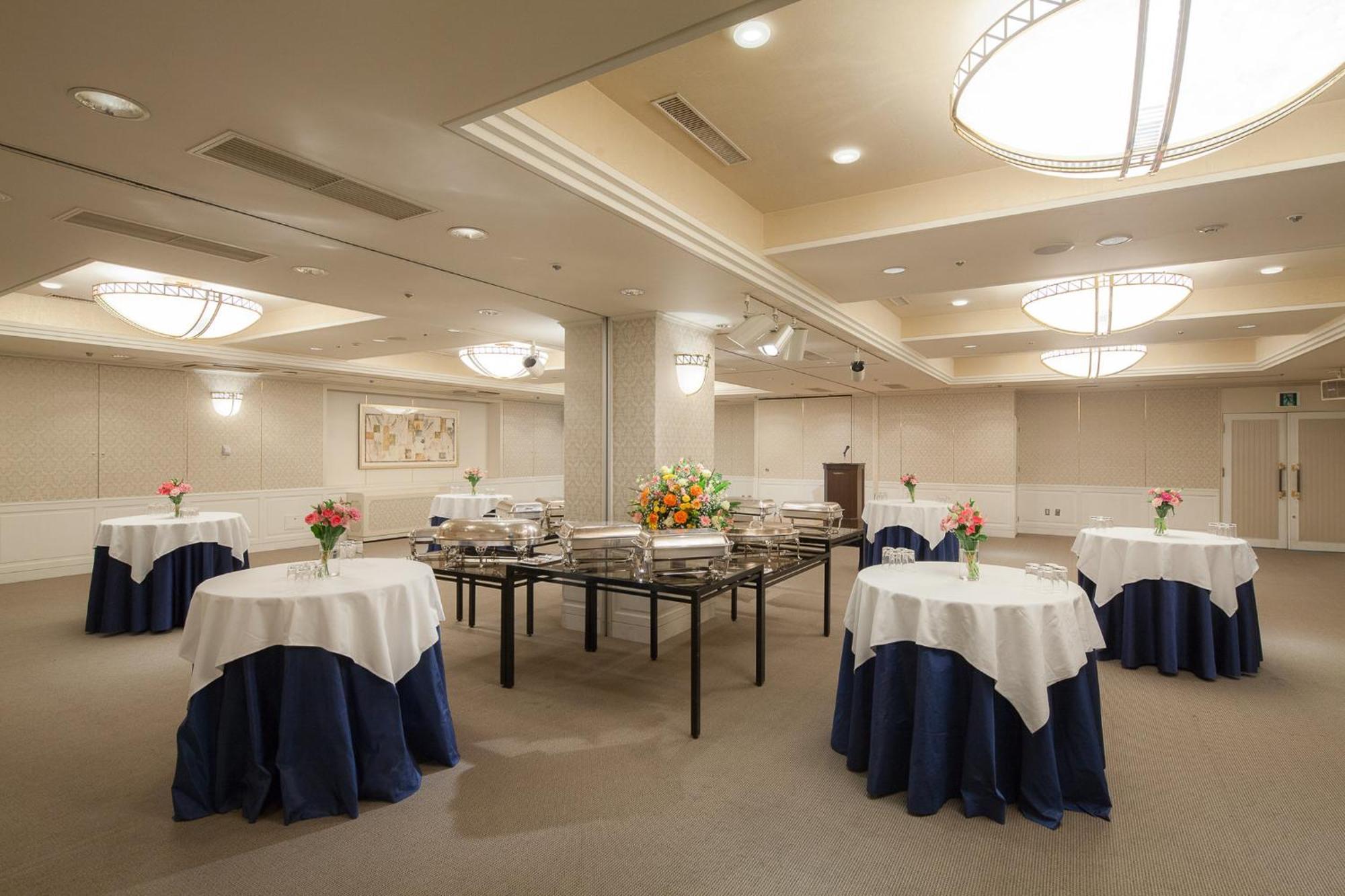 Готель Ana Crowne Plaza Matsuyama By Ihg Екстер'єр фото